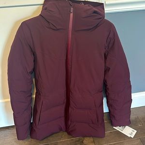 Lululemon sleet street jacket NWT color Cassis size 6